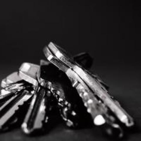 Keys on a keyring